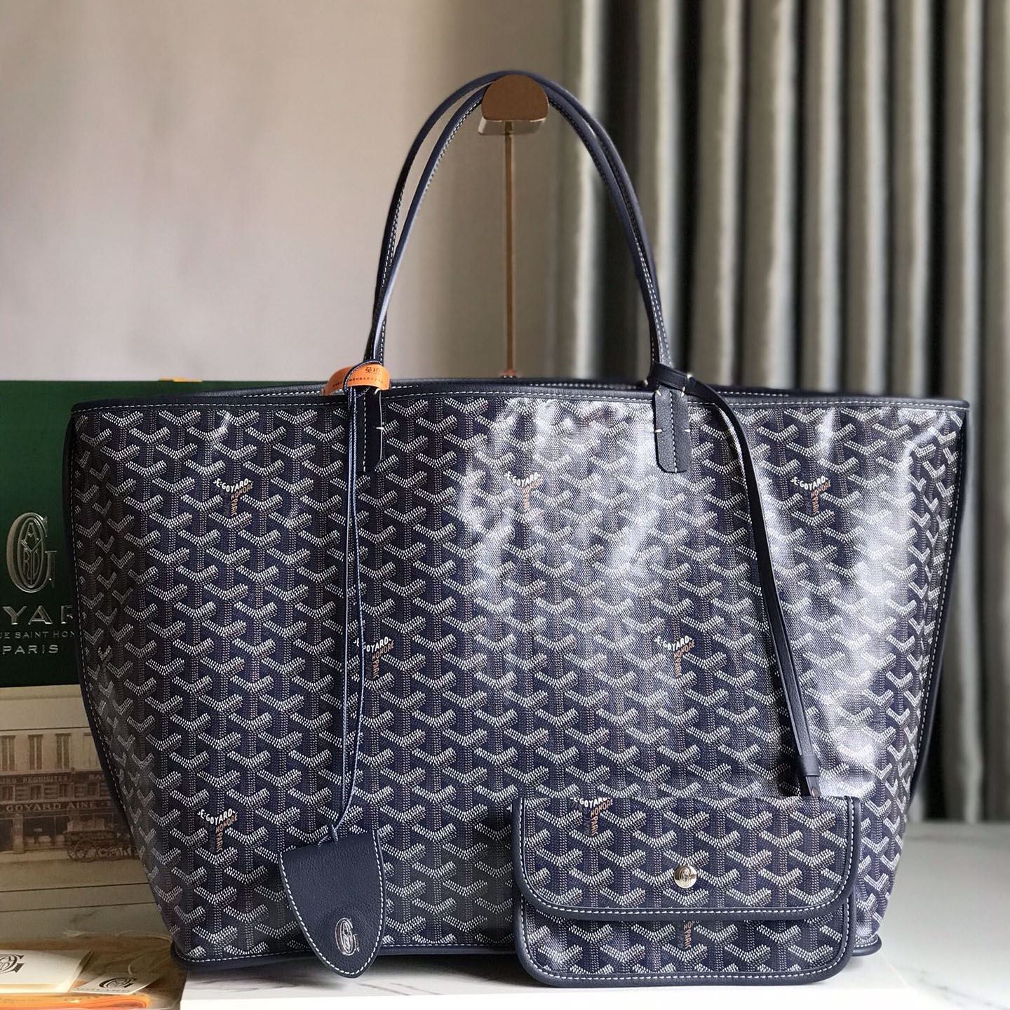 Go*ard shopping bags